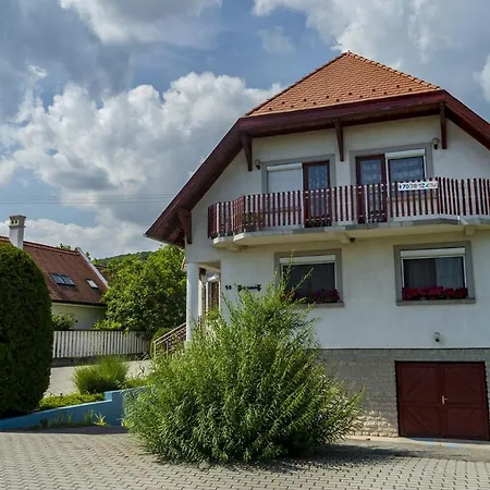 Huszar Vendeghaz Balatonfüred